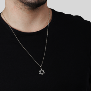 Pingente Estrela de Davi -  banhada em Ouro Branco